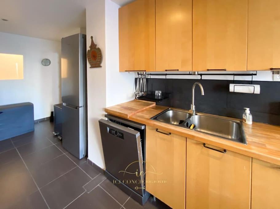 L'Archimede - Parking Prive Apartman Versailles Kültér fotó